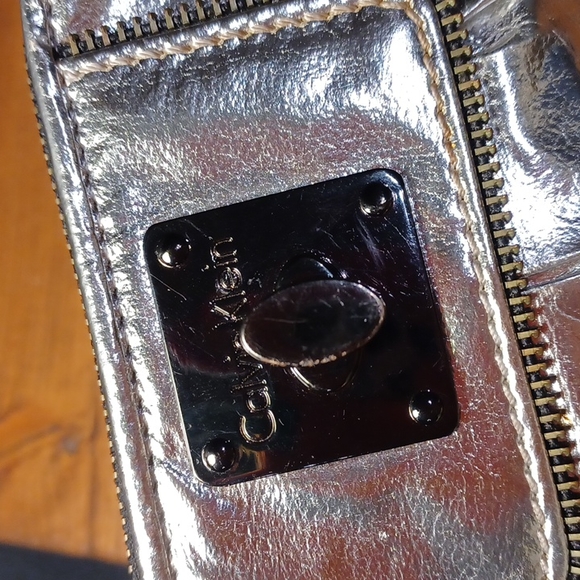 Calvin  Klein  wallet - Picture 2 of 16